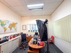 A'posh Bizhub (D27), Office #626051081